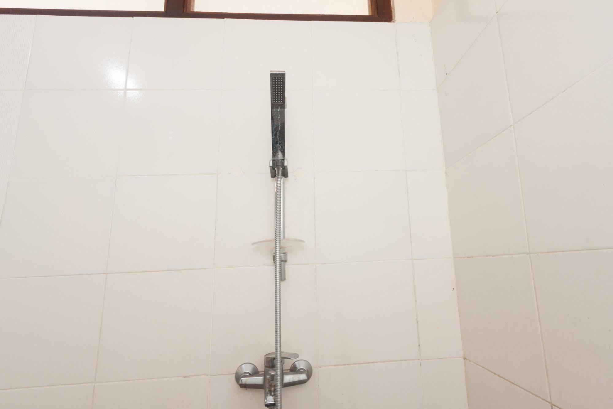 Zen Rooms Sanur Blanjong Sekawaru Luaran gambar